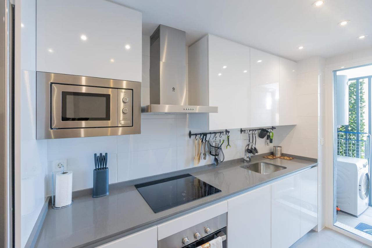 Marbella Luxury Brand New 2-Bedroom Apartment, 3 Min Walk To The Beach! Buitenkant foto