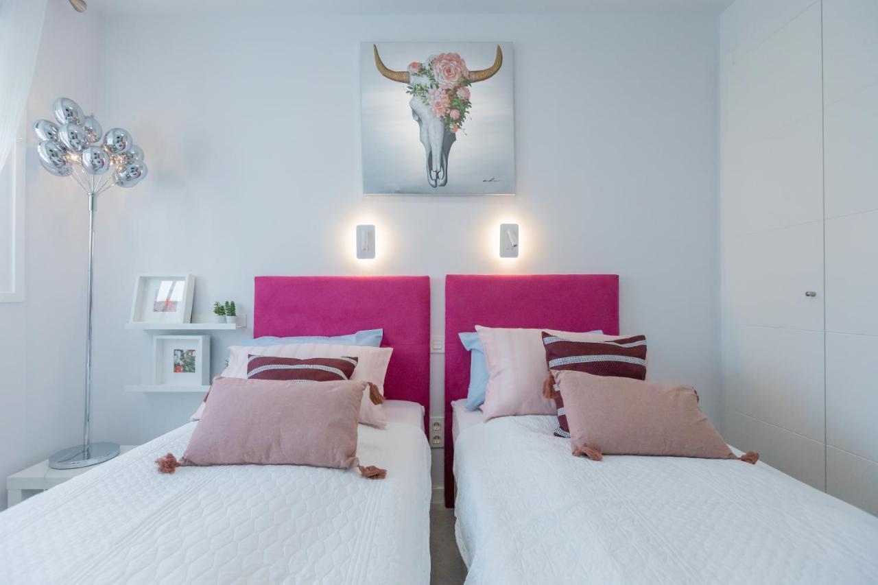 Marbella Luxury Brand New 2-Bedroom Apartment, 3 Min Walk To The Beach! Buitenkant foto