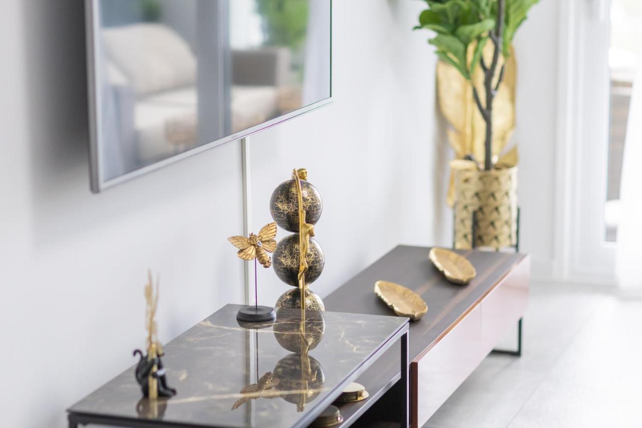 Marbella Luxury Brand New 2-Bedroom Apartment, 3 Min Walk To The Beach! Buitenkant foto